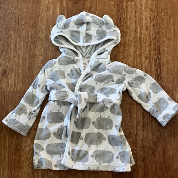 Carter’s Just One You sheep robe - Picture 1 of 3